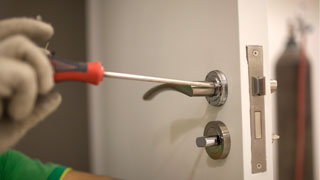 Commercial Locksmith at 92337 Fontana, California